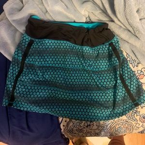 lululemon skirt!!